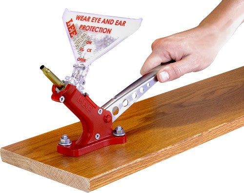 Lee Auto Bench Prime With Tray - 1