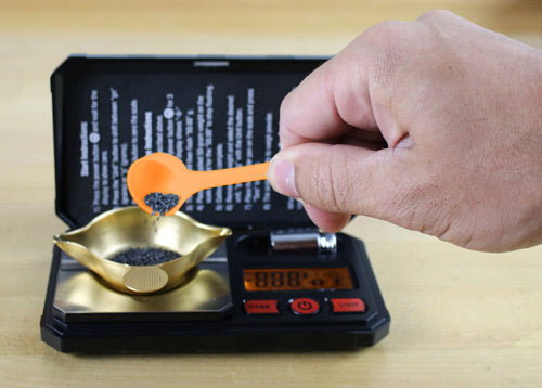 Lyman Digi Touch 1500 Scale - Electronic Scale 1500 Grains 4