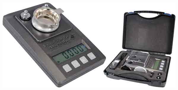 Frankford Arsenal Platinum - Precision Powder Scale & Case